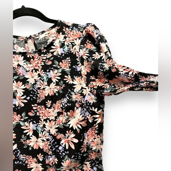 Sold - Picture 7 of 11